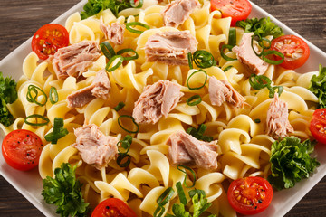Pasta with meat and vegetables
