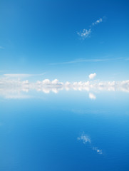 Naklejka premium sky reflection