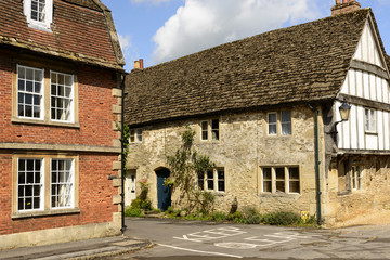 Fototapeta na wymiar medieval houses , Lacock
