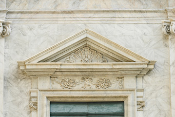 Obraz premium Frontone decorazione, fregio, scultura, Pisa