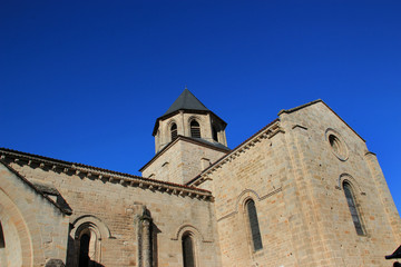 Fototapeta na wymiar Abbatiale Saint-Pierre de Beaulieu-sur-Dordogne.