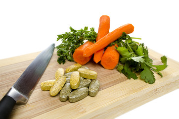 vitamins knife and vegis