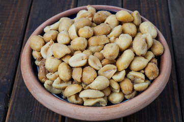 roasted peanuts