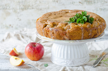 Apple cake with cinnamon