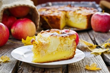 apple sour cream pie