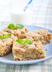 Apple, cinnamon bars