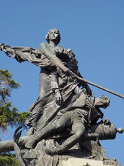 Fototapeta na wymiar Monumento a Daoiz y Velarde en el Alcazar de Segovia