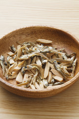 アーモンドフィッシュ