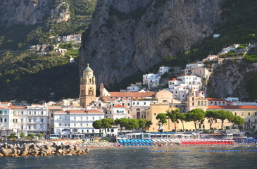 Malowniczy widok kurortu Amalfi we Włoszech