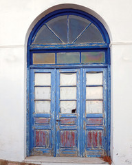 Greece Milos island, picturesque house arched door
