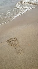 Fototapeta na wymiar Fußabdruck am Strand