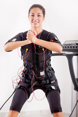 fit young woman exercise key position of speedfitness sequence