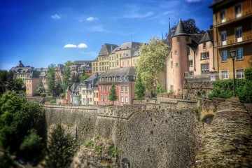 Fototapeta premium Festungsmauern der Stadt Luxemburg, Europa