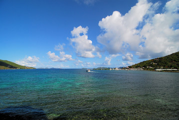 Naklejka premium Clouds Over Tortola