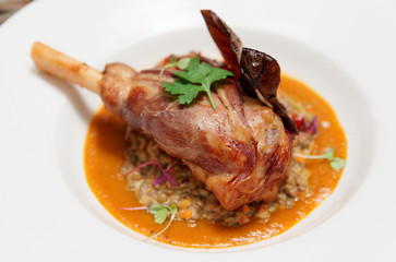 Lamb leg with lentils