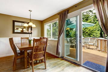 Cozy dining area and walkout deck