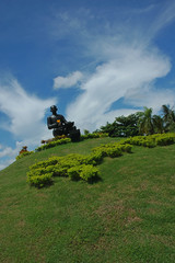 Fototapeta na wymiar sun thon phu monument, statue of the poet in thailand