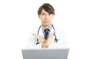 禁止の意思表示をする医師
