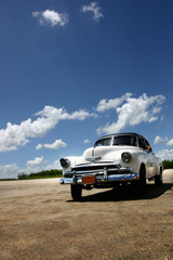 Fototapeta na wymiar vintage cuban car