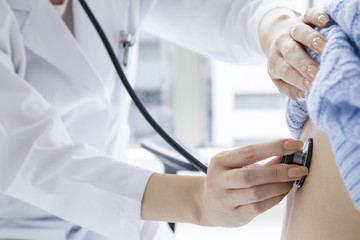 Female patients and female doctors
