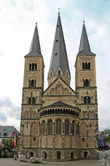 Fototapeta na wymiar Das Bonner Münster