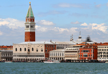 Fototapeta premium lagoon of Venice with the bell tower of Saint Mark
