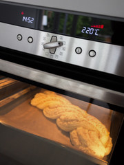 Kuchen backen im Elektroherd