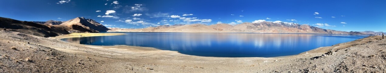 panoramic view of Tso Moriri lake