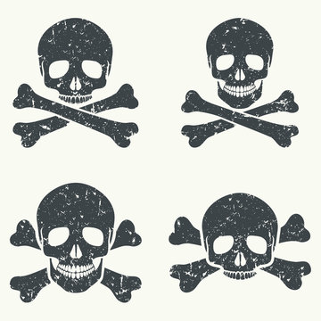 Grunge skulls icons.
