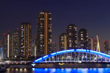 Fototapeten Eitai bridge and Okawabata Rivercity 21 in Tokyo at dusk © Scirocco340