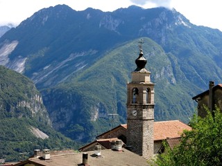 Fototapeta na wymiar Podenzoi Village Alps Italy