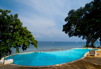 Beach Hotel Paradise Pool
