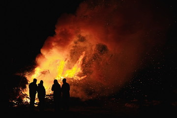 night bonfire