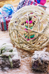 Naklejka premium postcard with Christmas accessories in vintage style