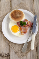 fried egg and grilled bacon