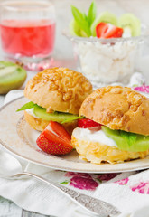 fruit sandwiches