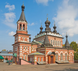 Fototapeta na wymiar Свято-Серафимовский собор. St. Seraphim Cathedral