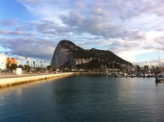 Fels von Gibraltar im Abendlicht