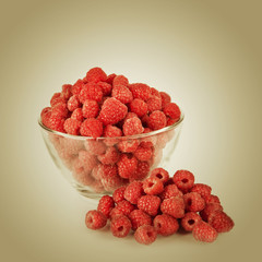 Raspberry in bowl
