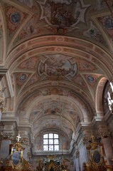 Fototapeta premium Intérieur Eglise Sainte Anne à Varsovie