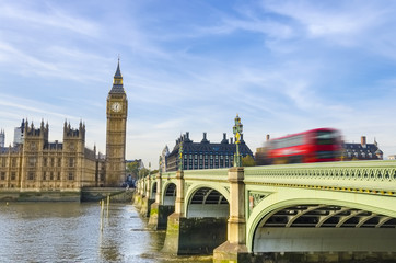 Fototapeta na wymiar Westminster Bridge and Houses of Parliament, London