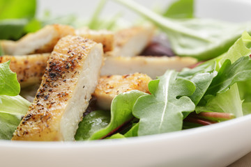 roasted chicken with mix salad