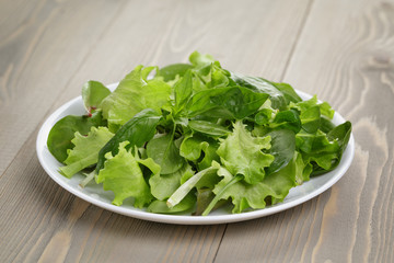 mix salad in white bowl