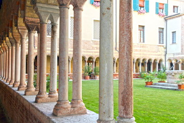 Fototapeta premium Canonicato cloister Cathedral of Verona Veneto Italy