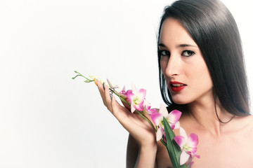 Ritratto di ragazza con orchidea © Andre Ila