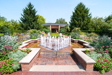 Chicago Botanic Garded, The Circle garden area © EleSi