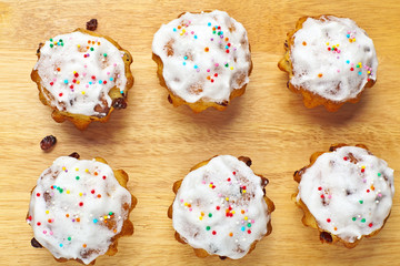 Baking cupcakes with raisins on the chalkboard