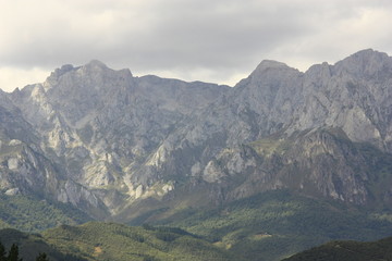 Fototapeta premium Potes, Picos de Europa, Santander, Cantabria