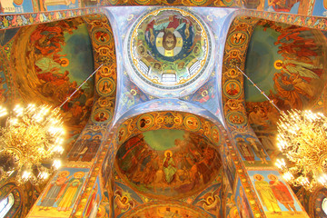 Fototapeta na wymiar Church of the Savior on Blood in Saint Petersburg