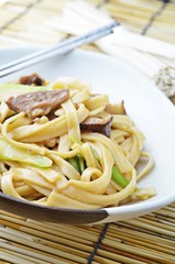 stir-fried noodles